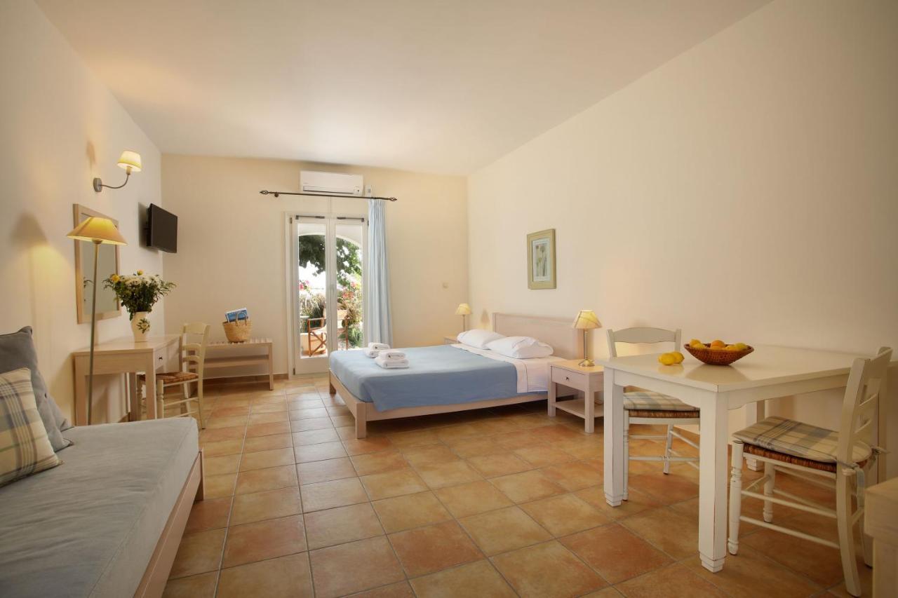 Aeolos Hotel Koufonisia Ngoại thất bức ảnh