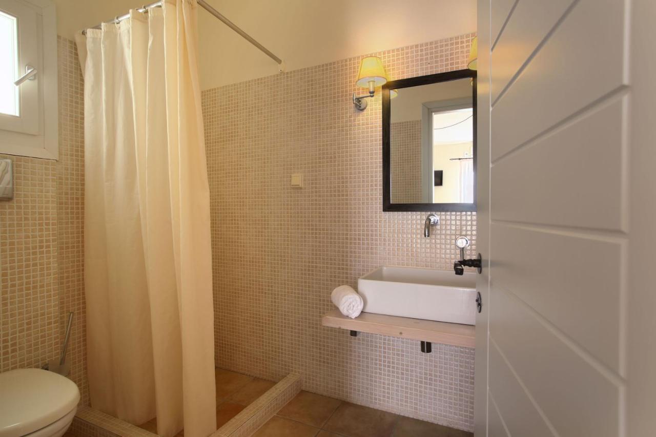 Aeolos Hotel Koufonisia Ngoại thất bức ảnh
